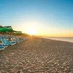 Sun Heaven Hotel