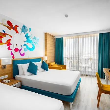 Sun Heaven Family & Hotel 5*